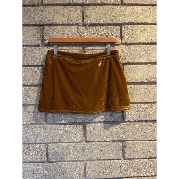 Urban Outfitters Crushed Velvet Skort - Picture 4 of 6